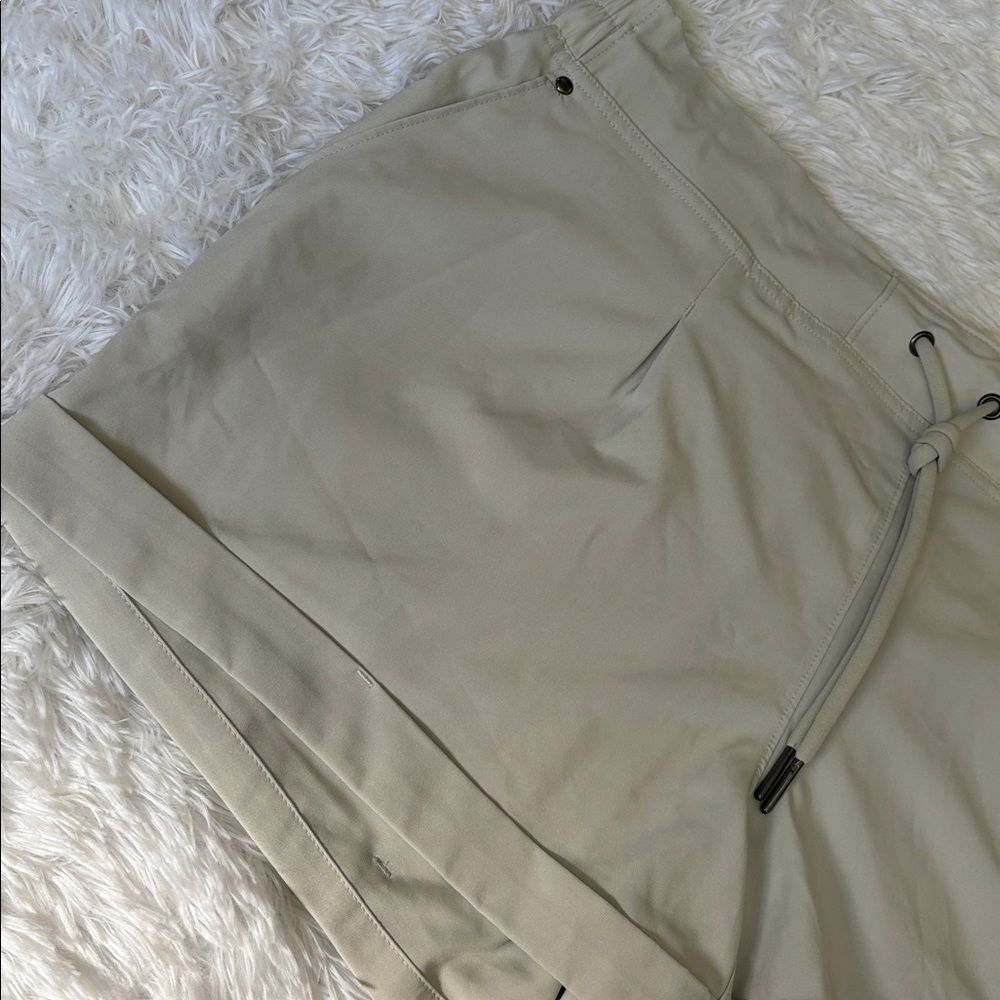NWT Mondetta Tie Front Pull On Shorts In Oyster Mushroom Size XL - Picture 2 of 15